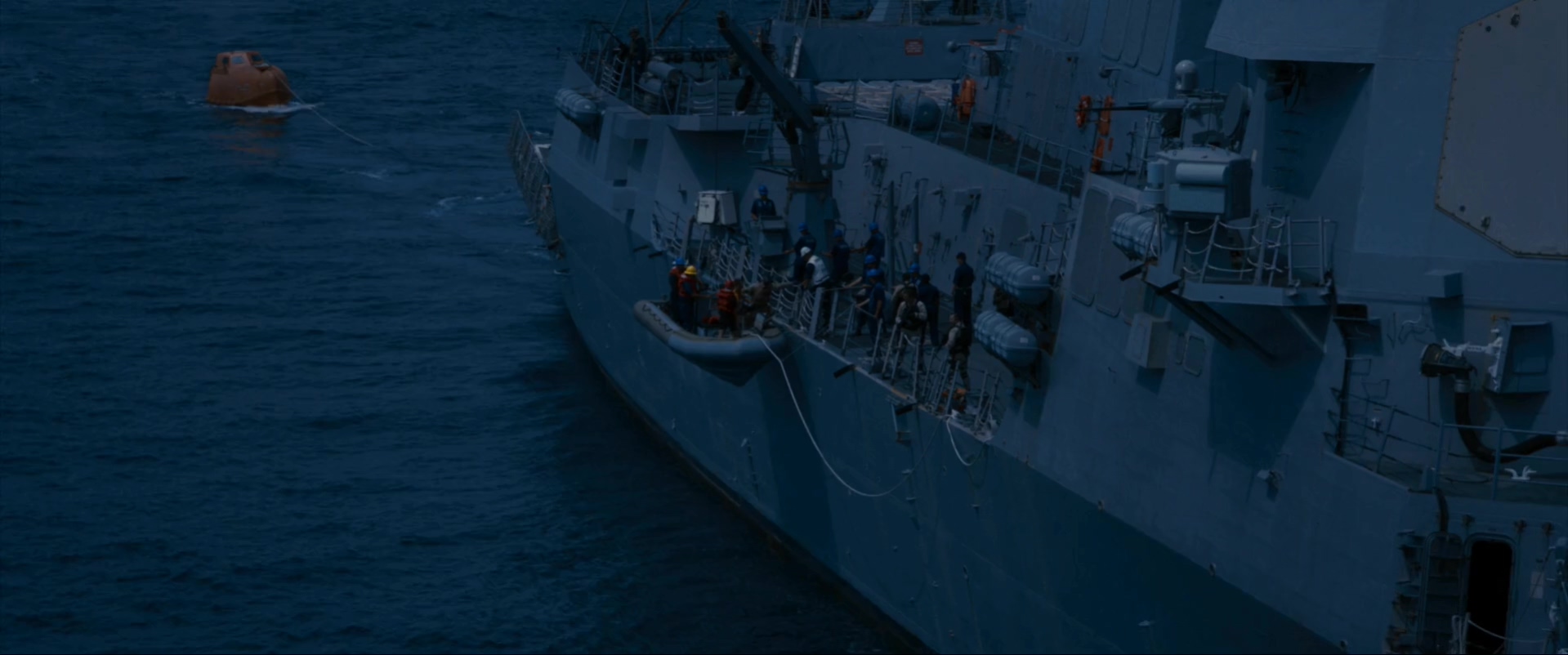 菲利普斯船长.Captain.Phillips.2013.CN.mkv_20250704_221108.645.jpg