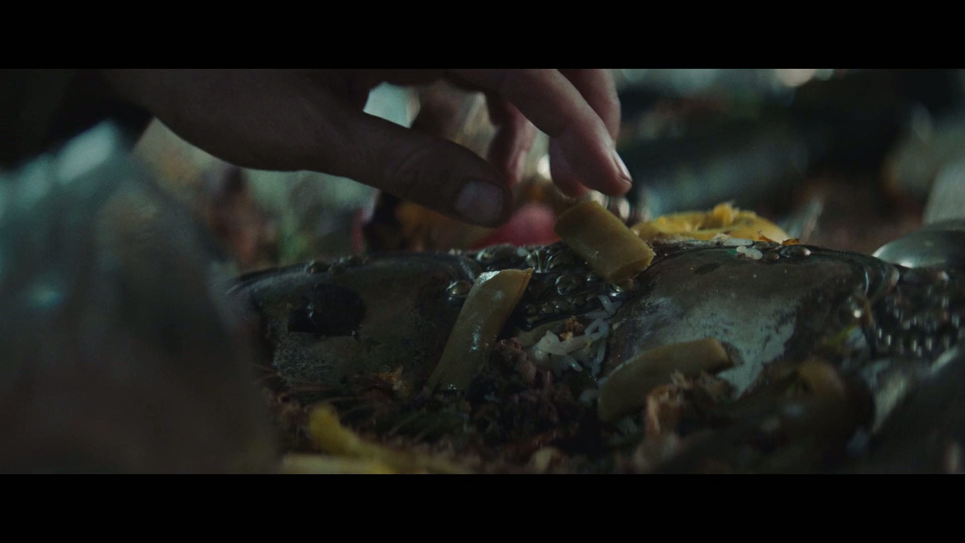 2019 饥饿站台.The.Platform.mp4_20250705_162653.344.jpg