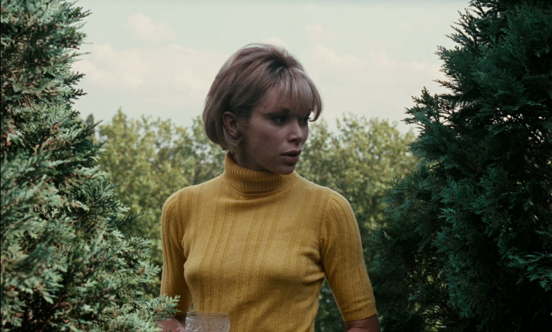 1967 周末 Weekend.mkv_20250712_162142.028.jpg