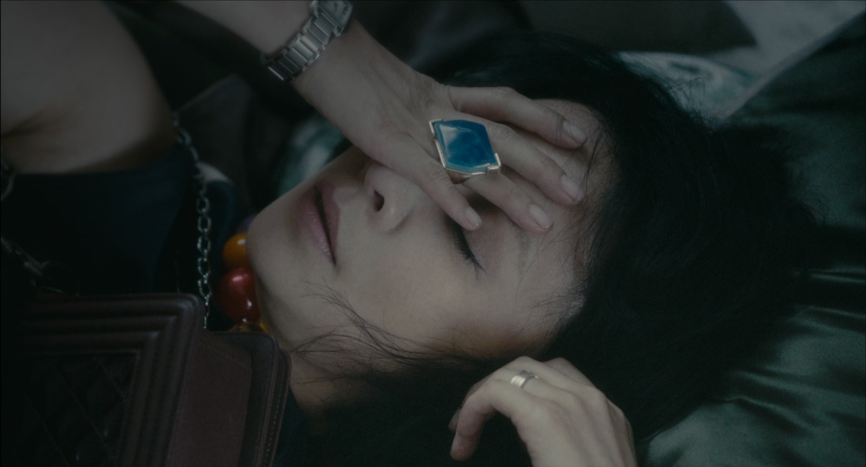 过界男女.Bends.2013.CHINESE.1080p.BluRay.x265.2audio-VXT.mkv_20250717_101300.872.jpg