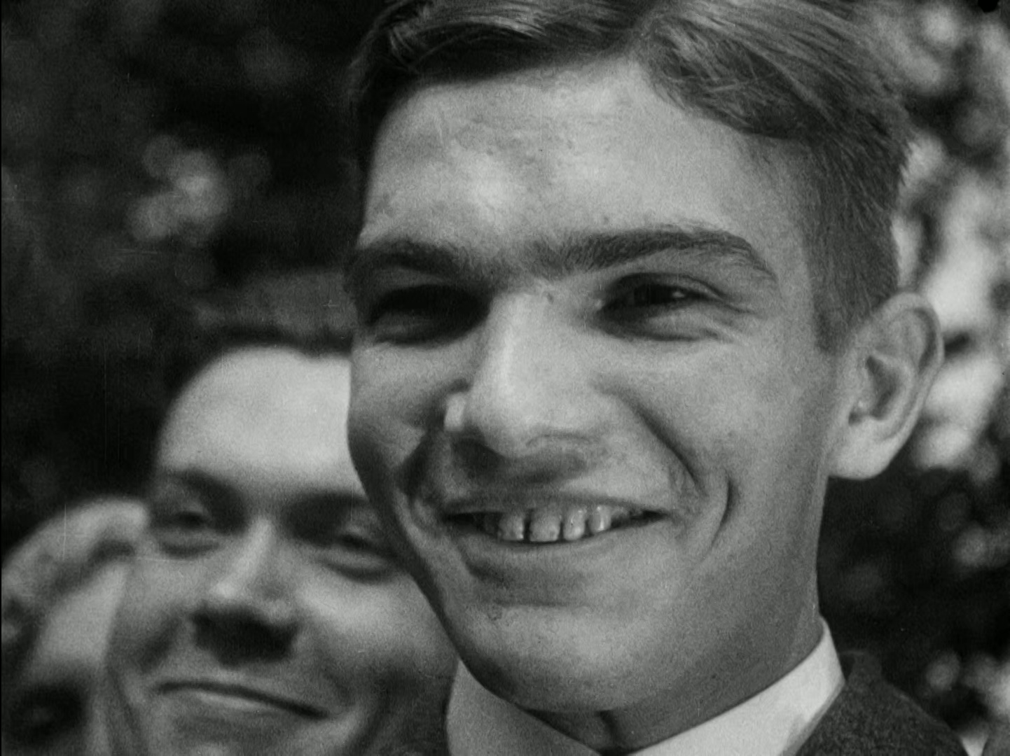 1930 星期天的人们 People On Sunday.mkv_20250717_005351.423.jpg