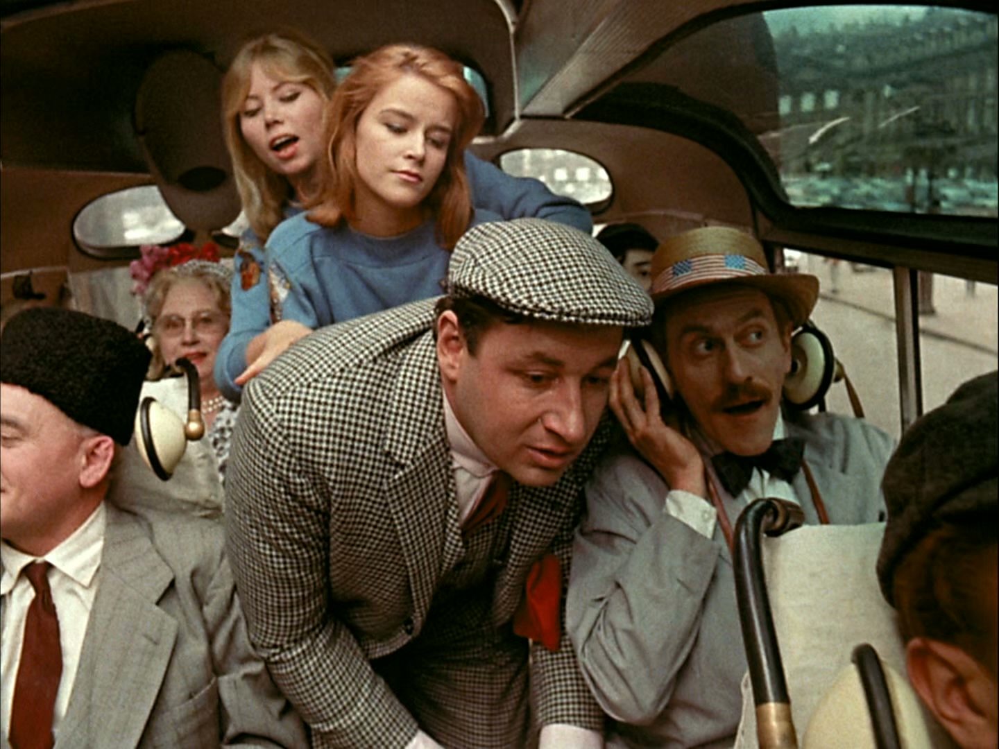 1960 扎齐坐地铁 Zazie dans le metro.mkv_20250718_144846.481.jpg