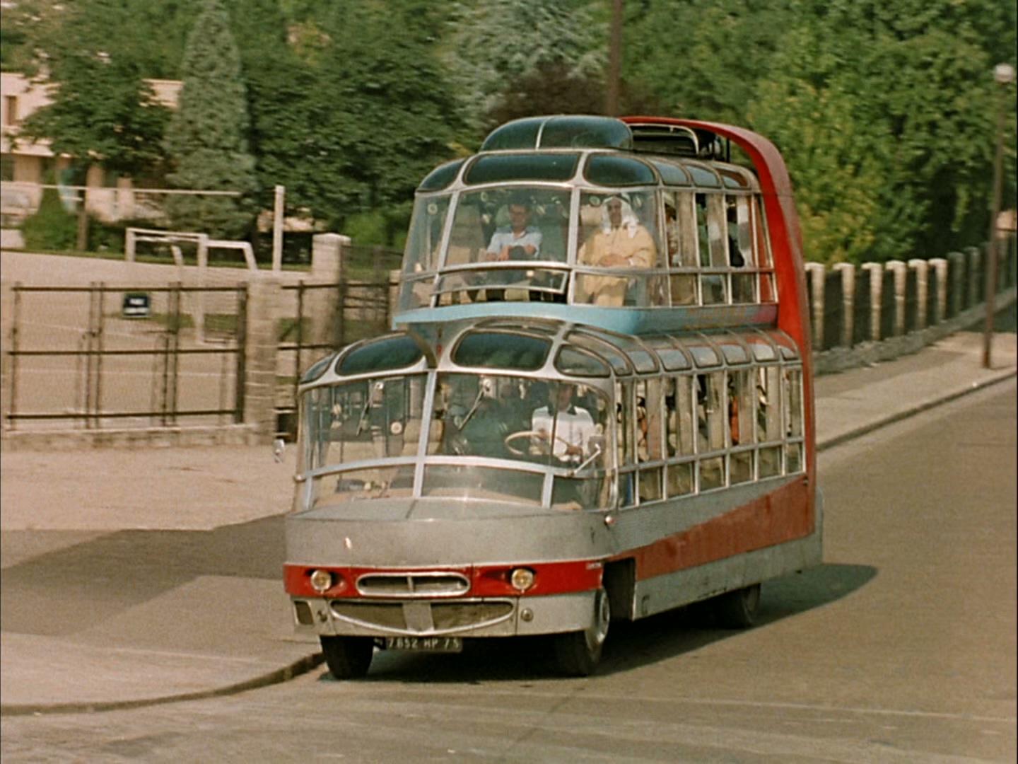 1960 扎齐坐地铁 Zazie dans le metro.mkv_20250718_144855.966.jpg