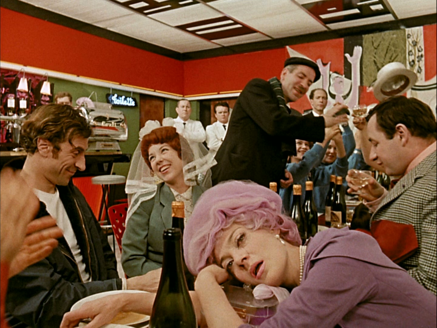 1960 扎齐坐地铁 Zazie dans le metro.mkv_20250718_145028.816.jpg