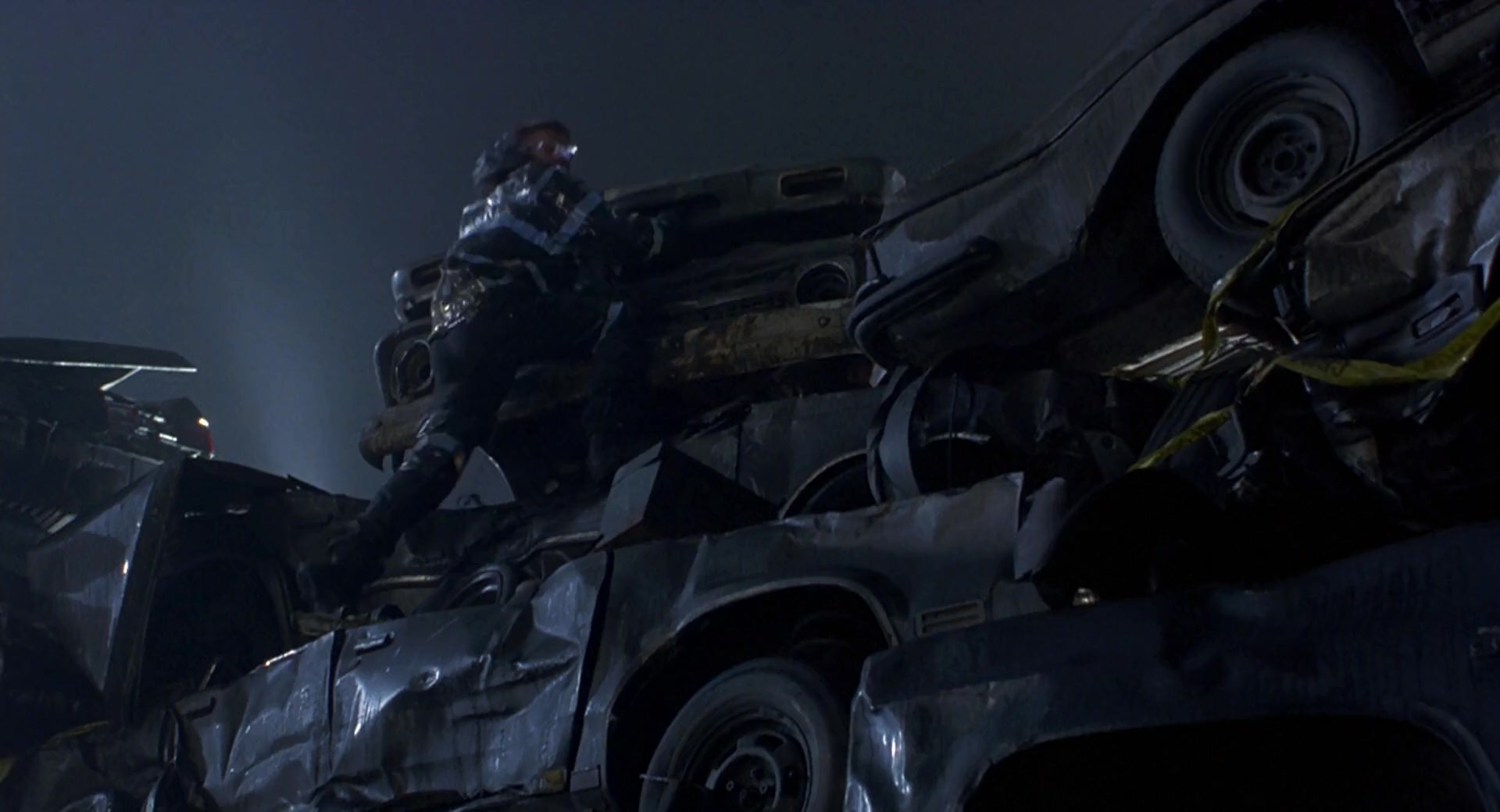 十三鬼叫门.Thir13en.Ghosts .2001.CN.mkv_20250723_103755.091.jpg