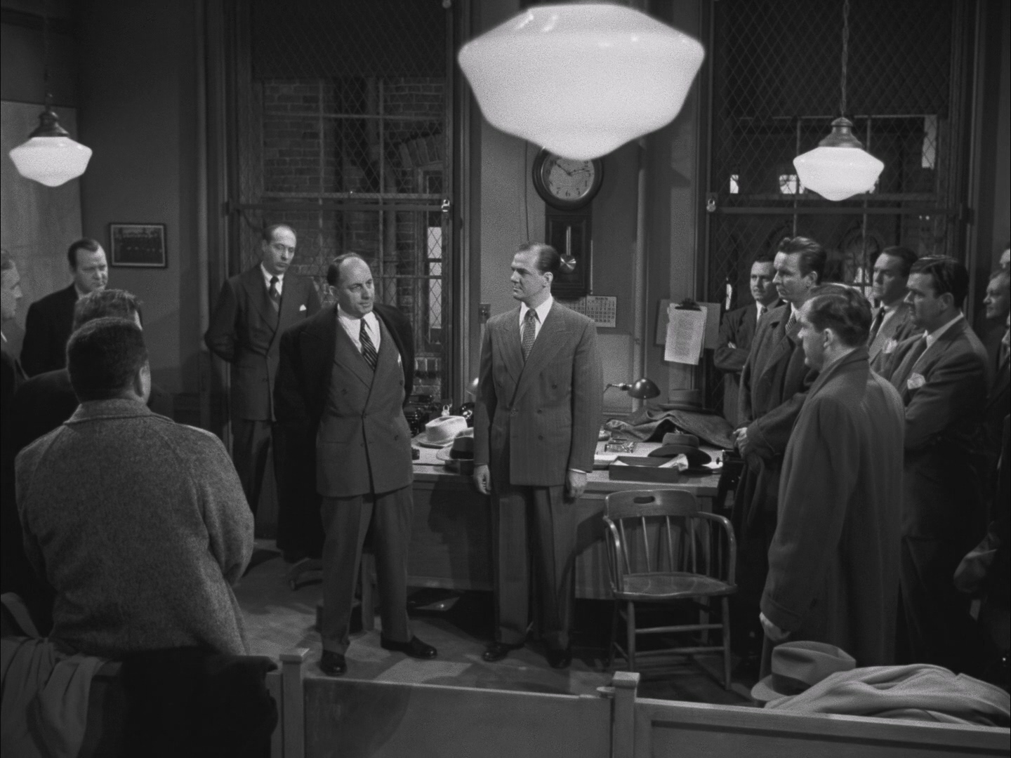 铁牛金刚.Where.the.Sidewalk.Ends.1950.REMASTERED.1080p.BluRay.x264-SADPANDA -byl.jpg