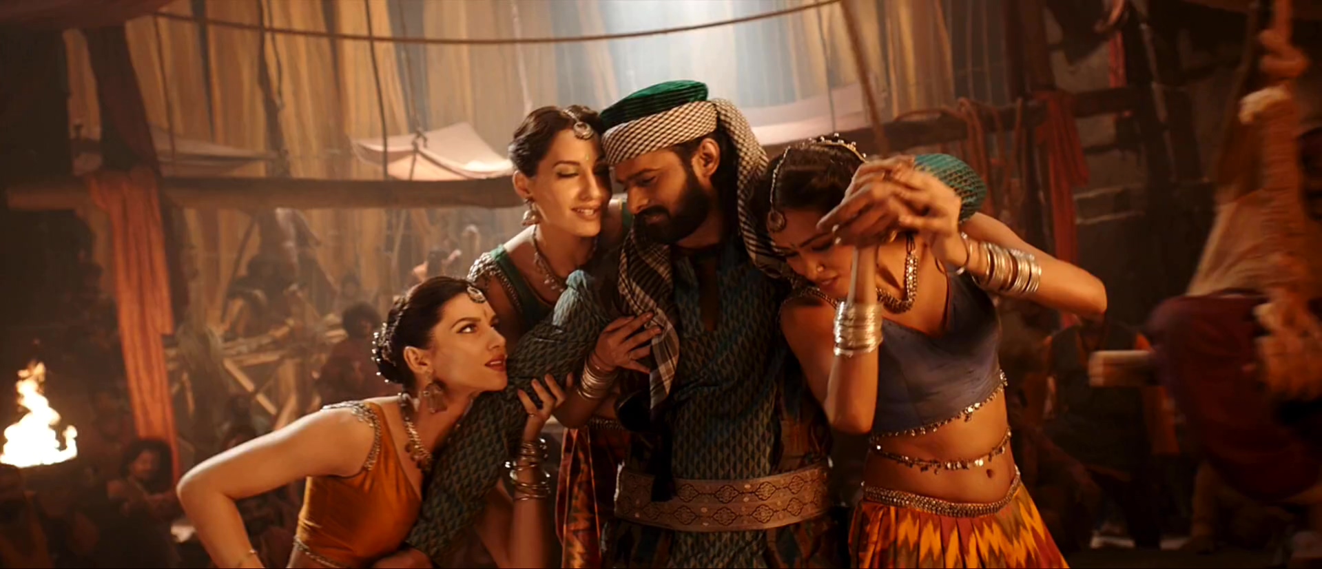 巴霍巴利王：开端.Baahubali The Beginning.2015.CN.mkv_20250729_092320.102.jpg