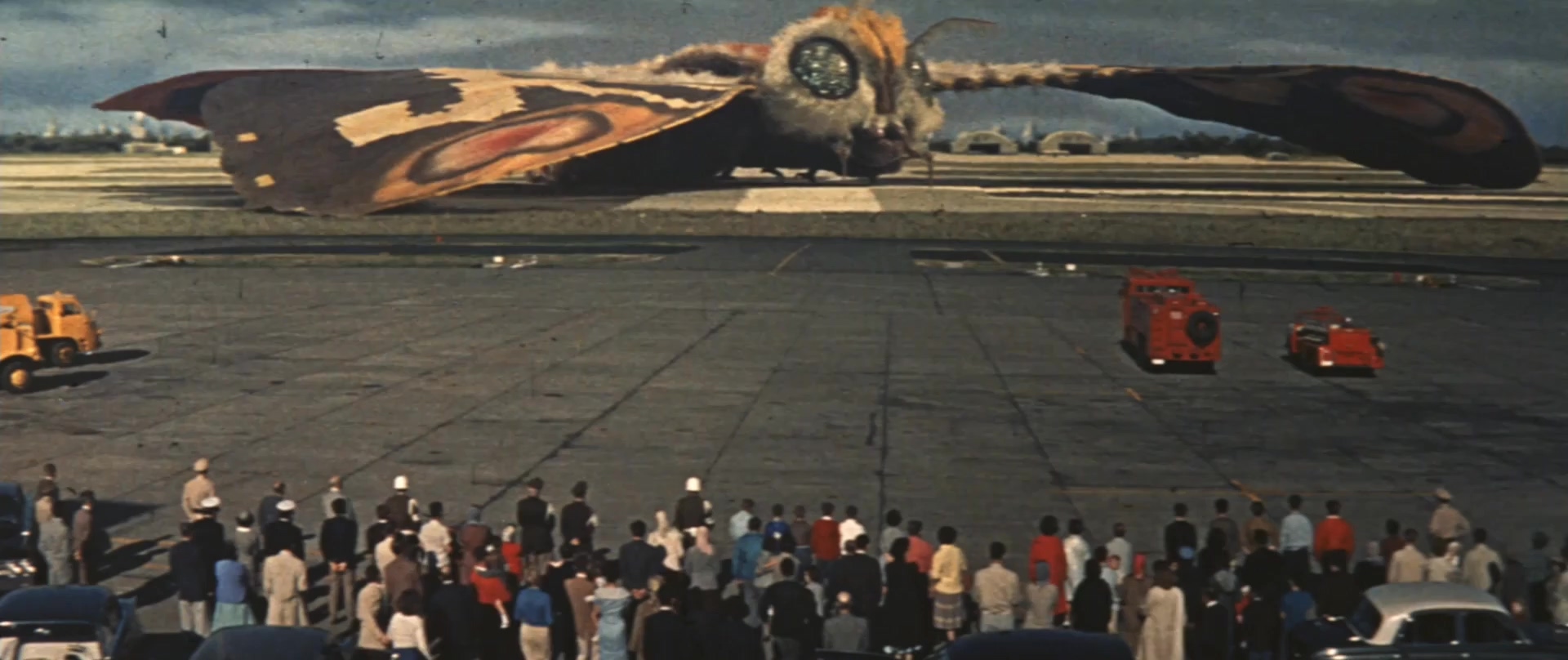 摩斯拉.Mothra.1961.CNSC.mkv_20250731_131846.054.jpg