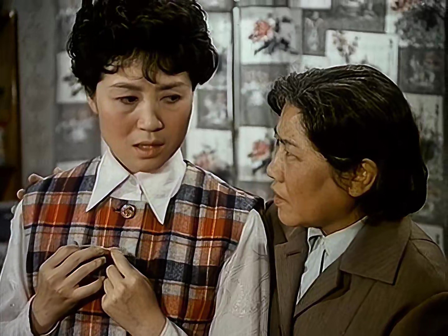 1982 泉水叮咚.mp4_20250802_021400.855.jpg