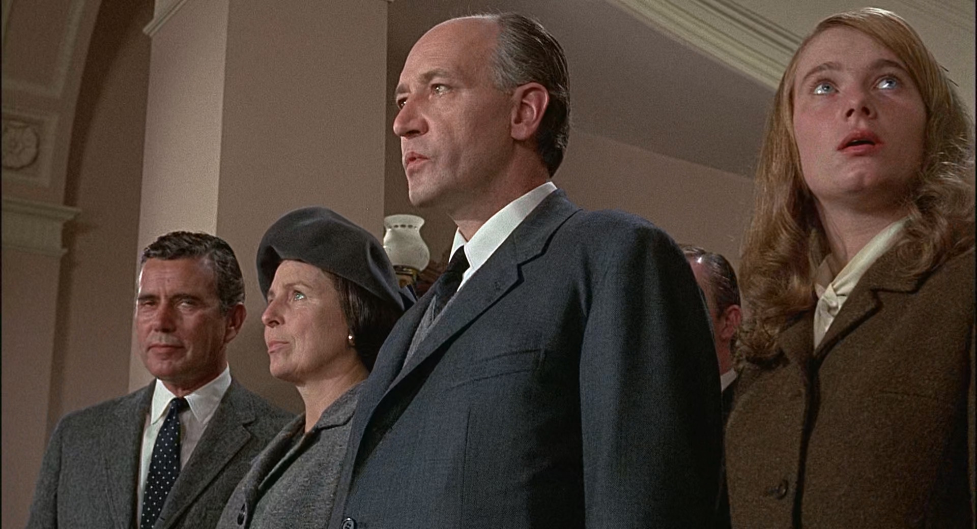 Topaz.1969. Director's.Cut.1080p.BluRay.x265-bylh.mkv_20250805_110207.580.jpg