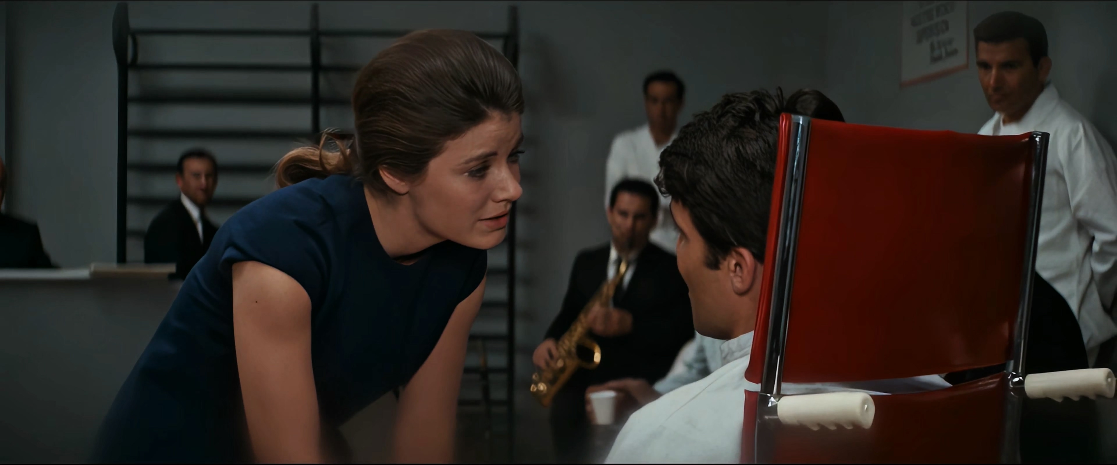 1967 娃娃谷 Valley of the Dolls.mkv_20250805_140948.970.jpg