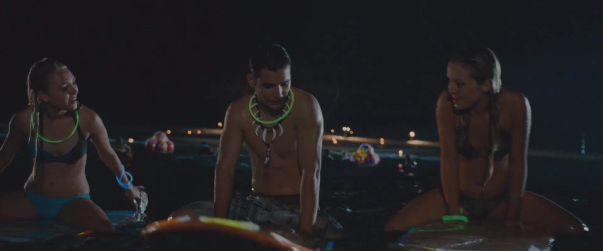 灵魂冲浪人.Soul Surfer.2011.2Audio.CN.mkv_20250812_115756.187.jpg