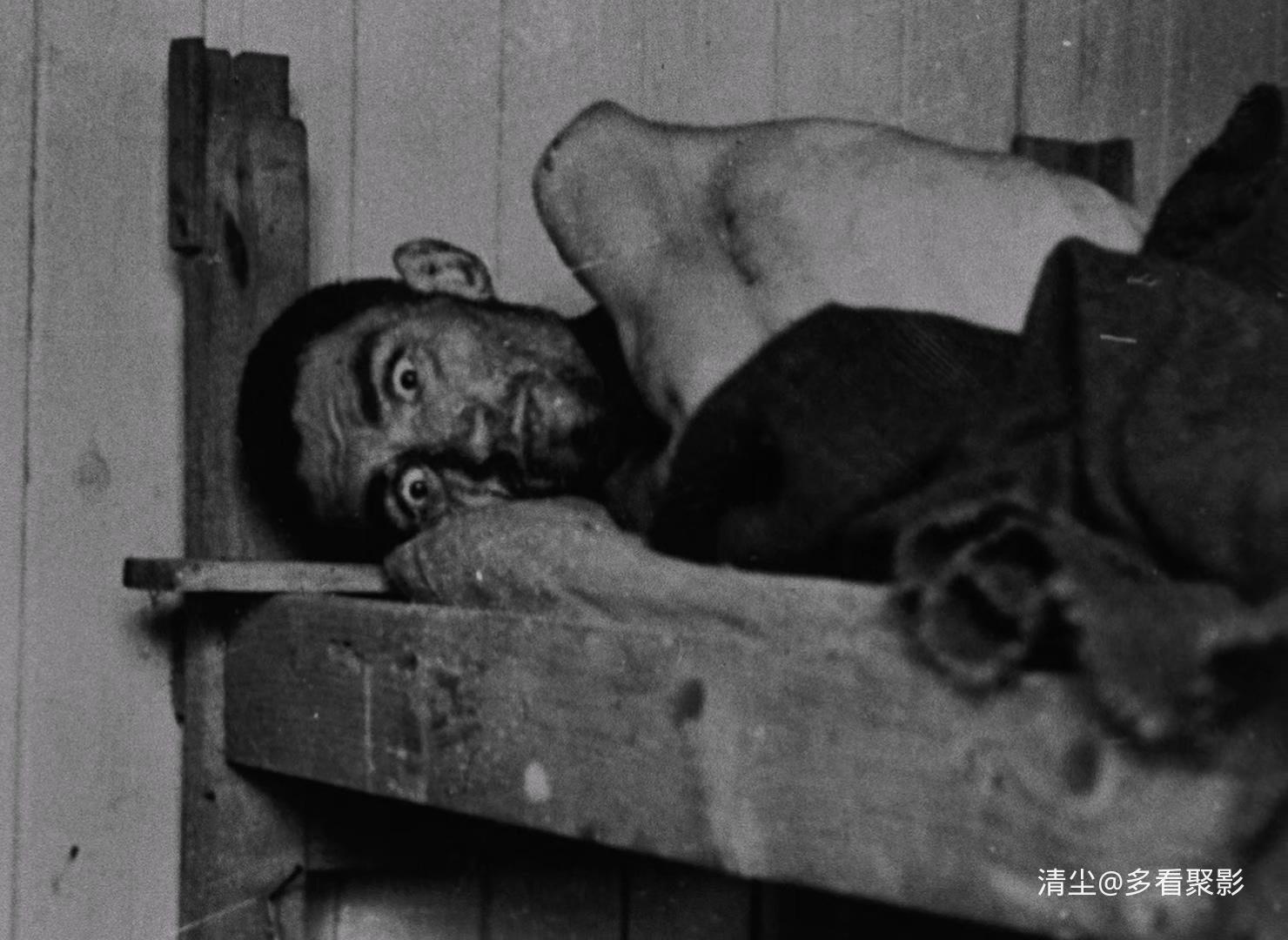 1955 夜与雾 Night and Fog .mkv_20250815_120537.207.jpg