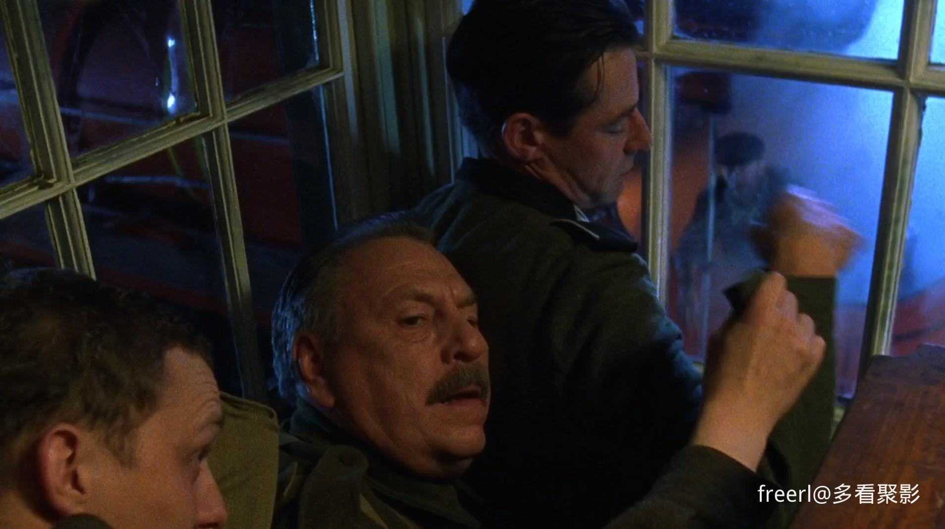 牙医上战场 Two Men Went To War 2002 1080p [AAC, AAC] [zho, eng] h264 tt0304857.m.jpg