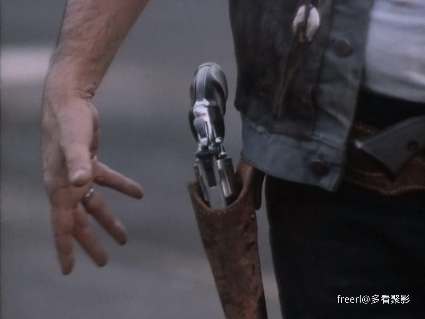 机械手臂 Future Force 1989 1080p [AAC, AAC] [zho, eng] h264 tt0099624.mkv_202509.jpg