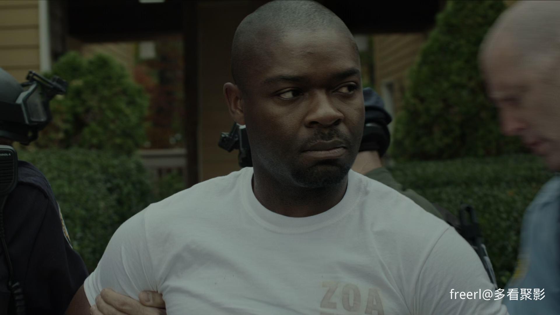 人质 (2015) 1080p AC3 zho, eng.mkv_20251002_020436.616.jpg