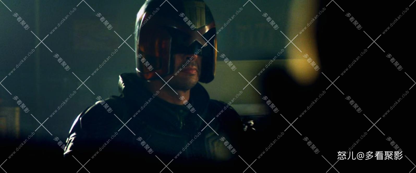 新特警判官.Dredd.2012.1080p.BluRay.x265.2audio-RARBG特效字幕.mkv_20251106_104511.897.jpg