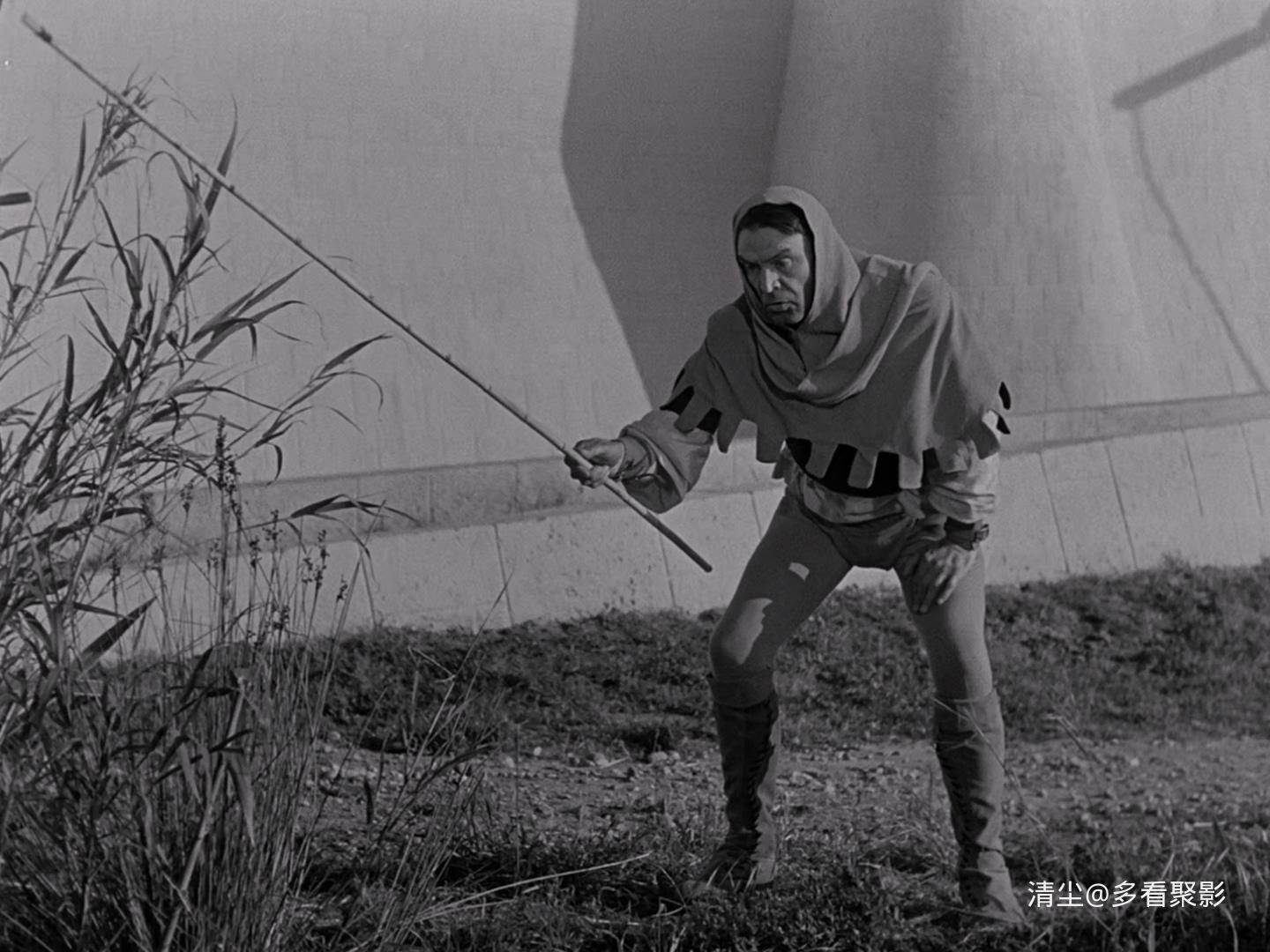 1942 夜间来客 The Devil's Envoys.mkv_20251127_105644.988.jpg