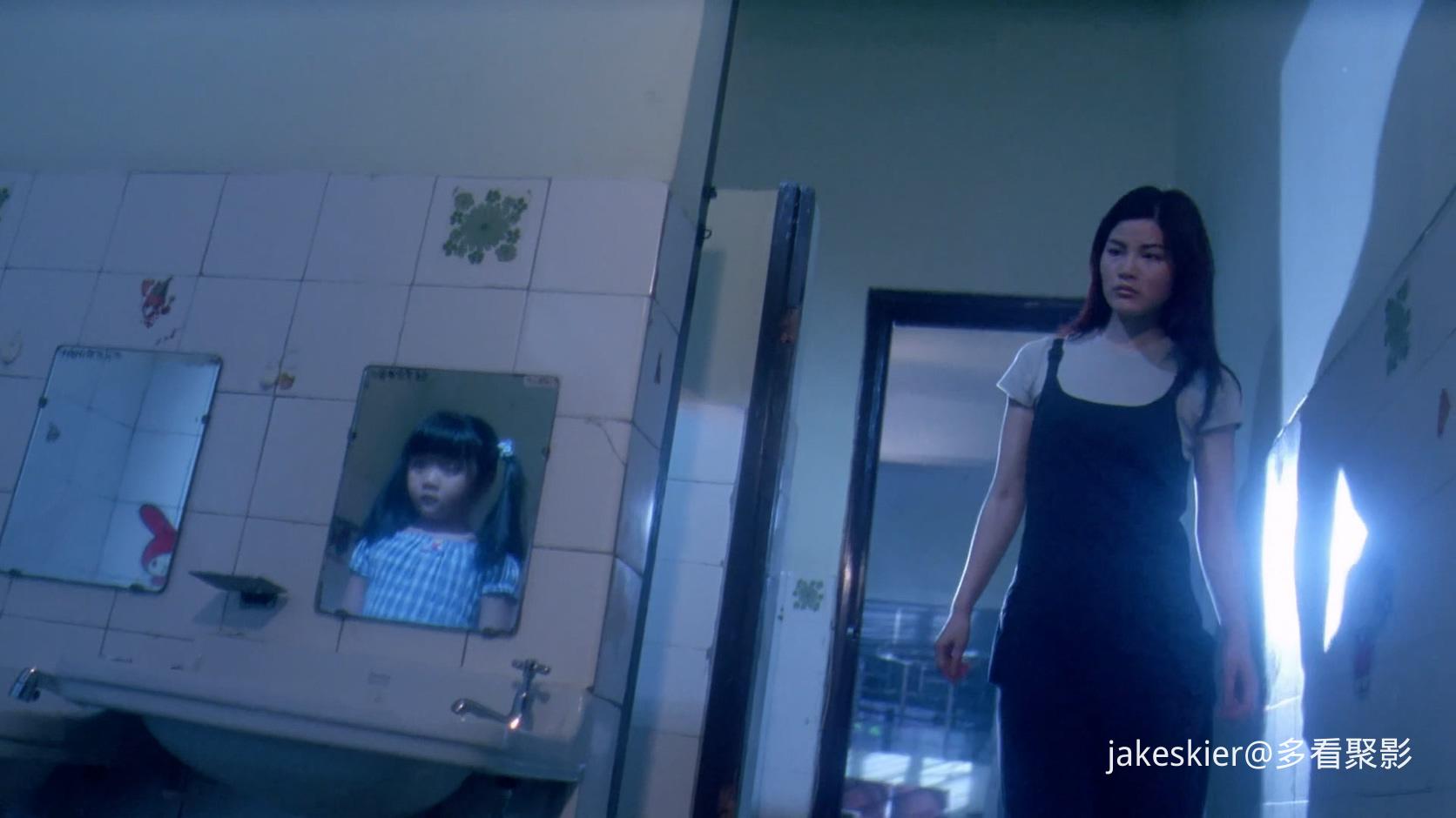 2000.网上怪谈(混剪完整版85分钟).1080P.国粤硬中字.mkv_20251224_232100.547.jpg
