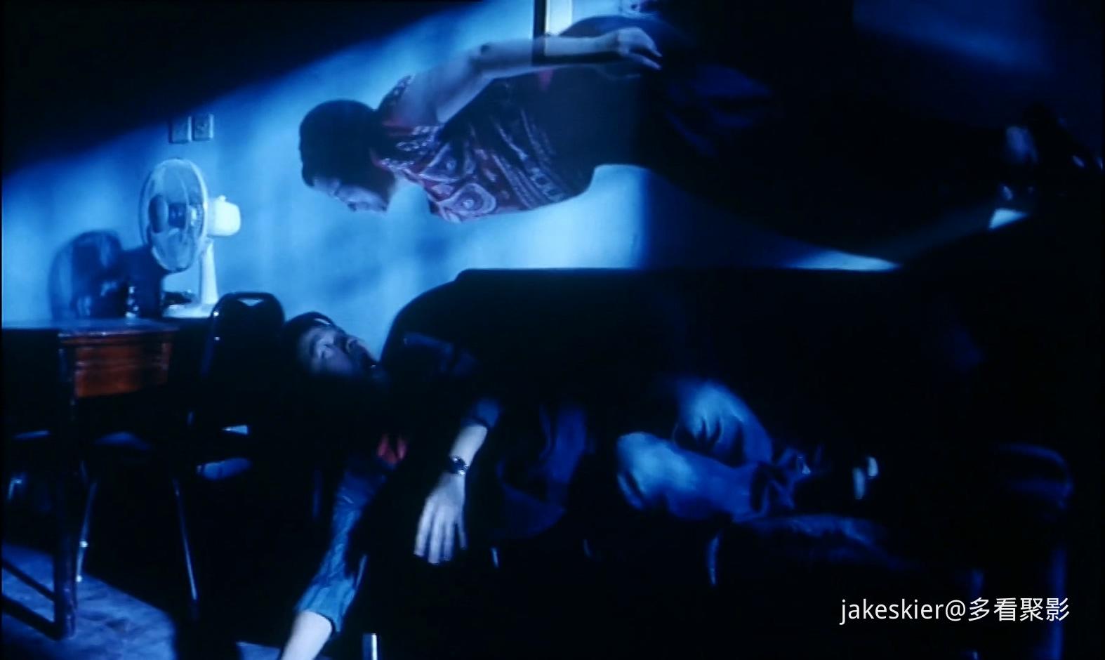 2007.一楼一鬼(90分钟).1080P.国粤中字.mkv_20251208_224925.857.jpg