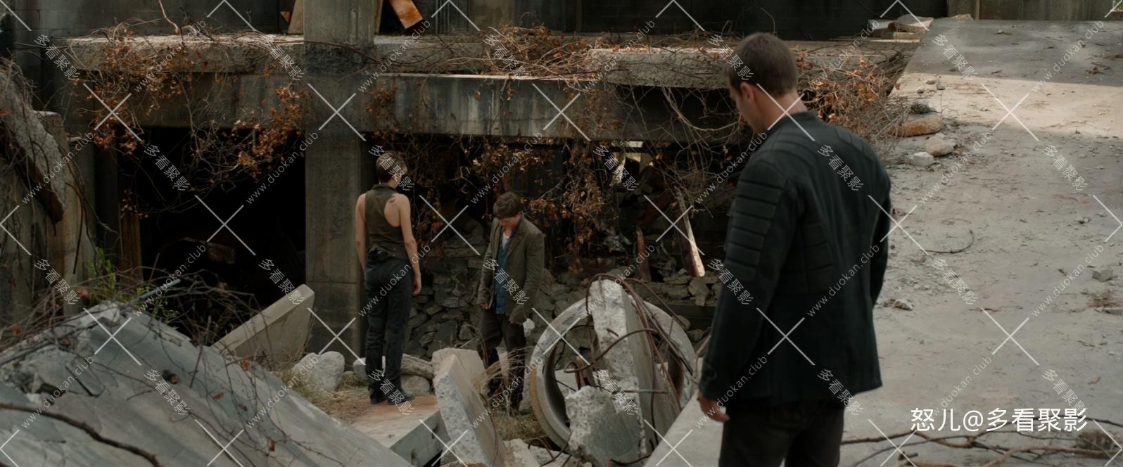 分歧者2：绝地反击.Insurgent.2015.1080p.BluRay.x265.2audio-RARBG特效字幕 (2).mkv_.jpg