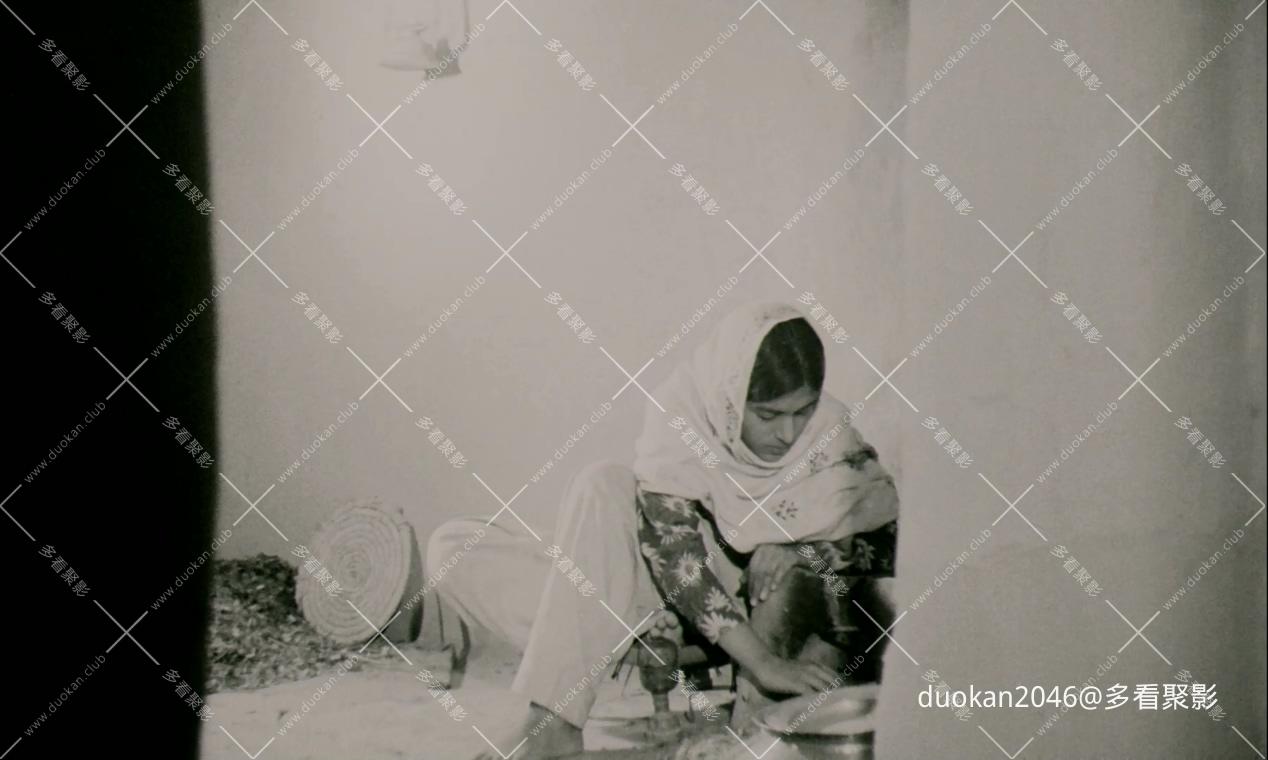 Uski.Roti.1970.1080p.AMZN.WEB-DL.DD 2.0.x264-中字.mp4_20260717_212827.386.jpg